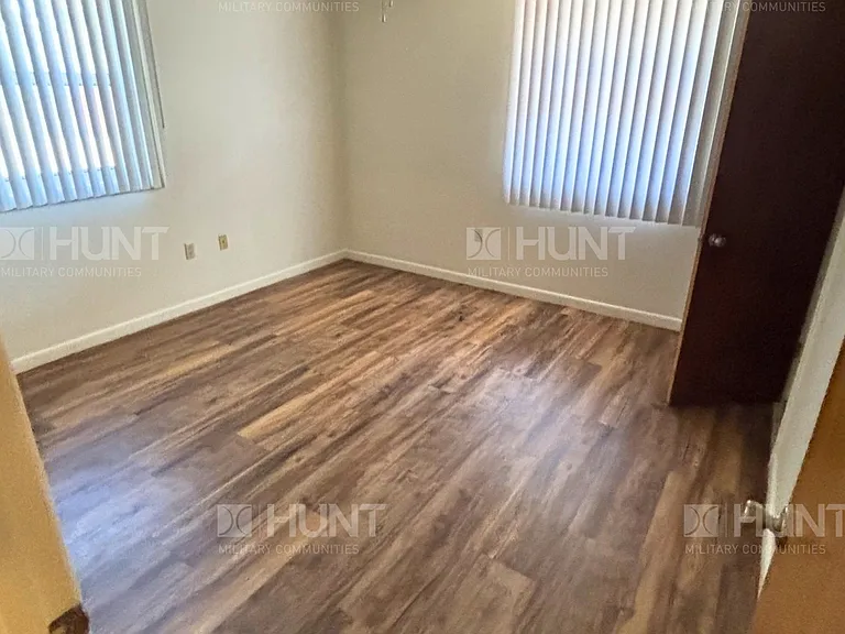 286 Albatross Dr — Photo 9