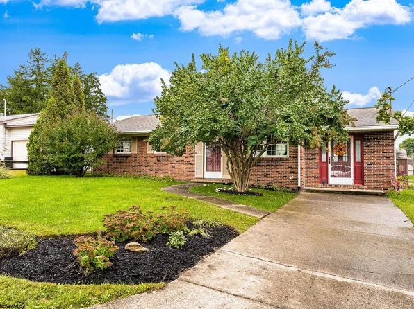 540 Broadway Ave, Morgantown, WV 26505