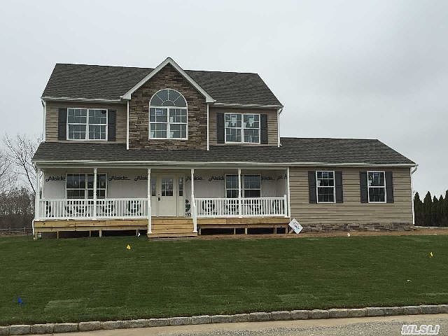 1st image of 14 Sycamore Dr