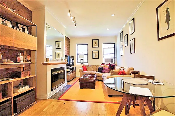 Rented by JK Dansar Corp | media 5