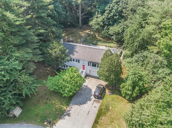 36 Meisner Road, Salem, NH 03079