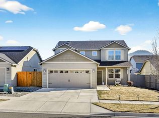 3232 McCloud St, Medford, OR 97504