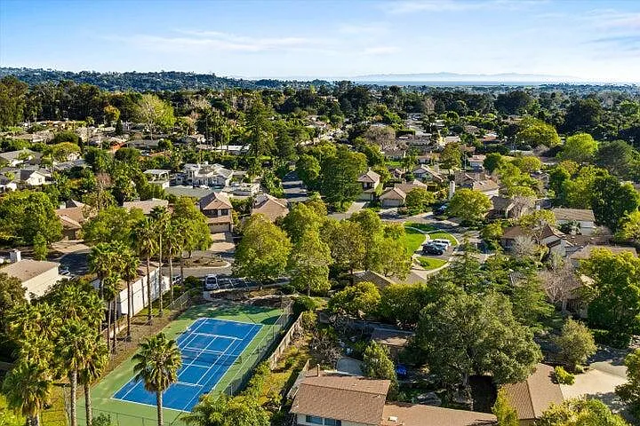 731 Dos Hermanos Rd — Photo 26
