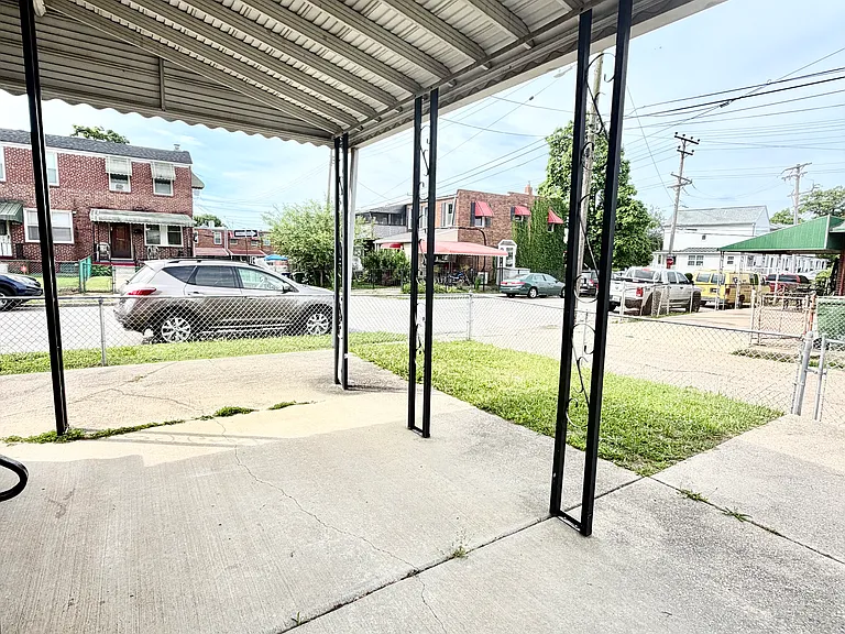 3018 Larue Sq E — Photo 24