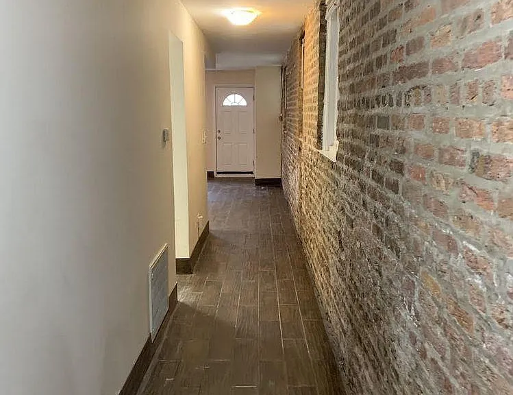 2513 N Southport Ave #GF — Photo 3