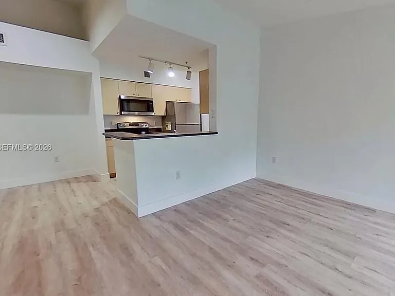 2544 Centergate Dr #303 — Photo 7