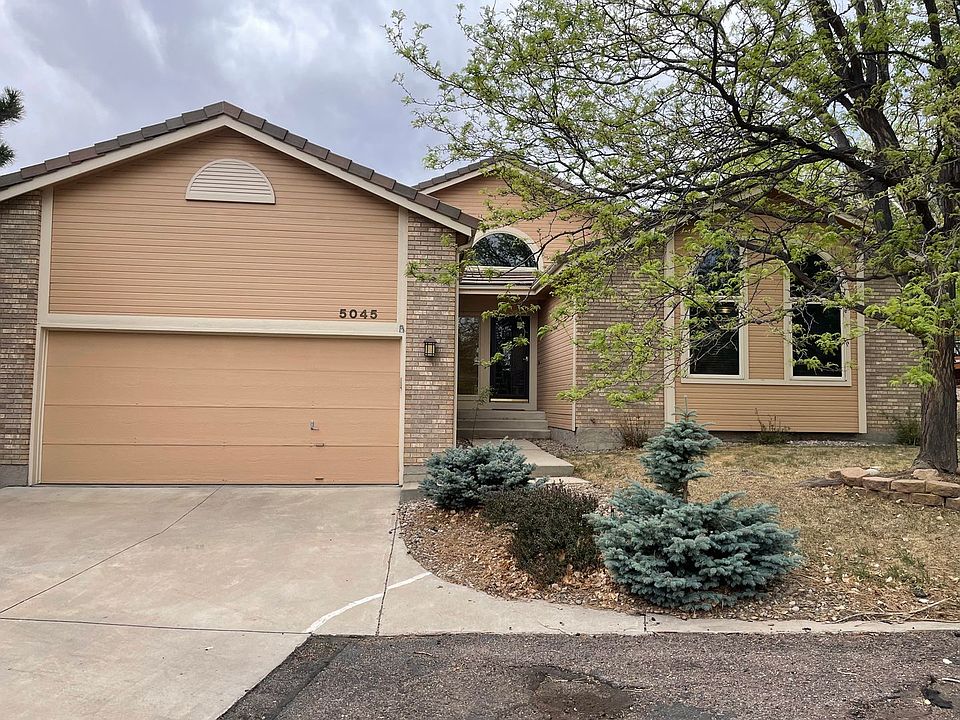 1st image of 5045 Broadmoor Bluffs Dr
