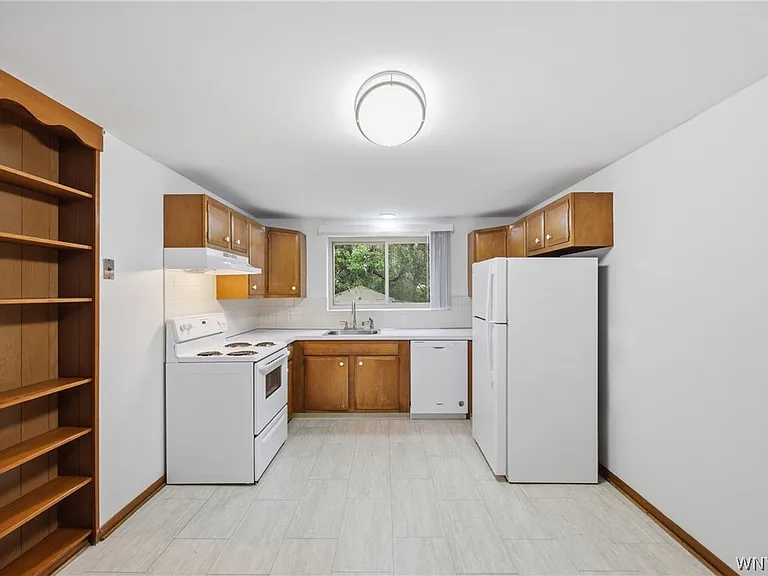 2500 Sheridan Dr #3 — Photo 7