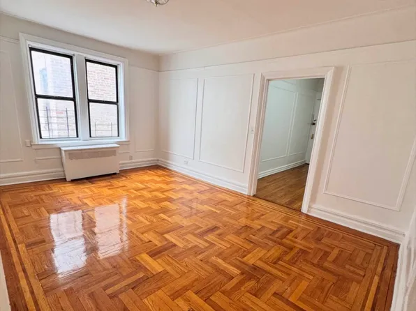 2825 Grand Concourse image 1 of 5