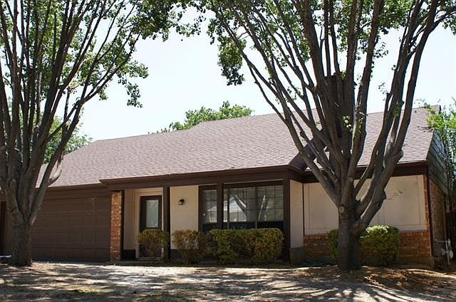 1st image of 4104 Briarhill Ct