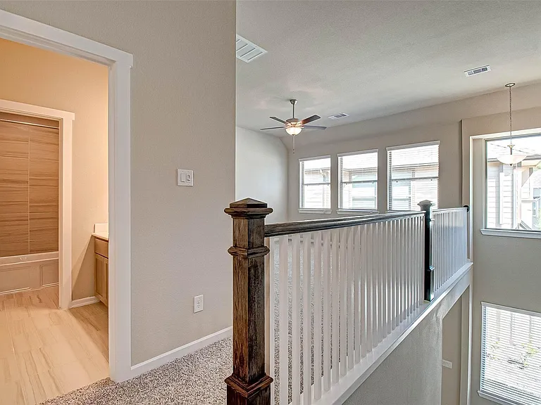 315 N Spotted Fern Dr — Photo 35