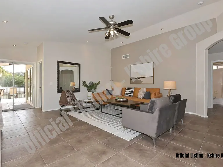 20271 N 52nd Dr — Photo 3