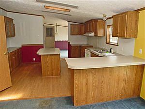 5th image of 230 Cloverdale Ln
