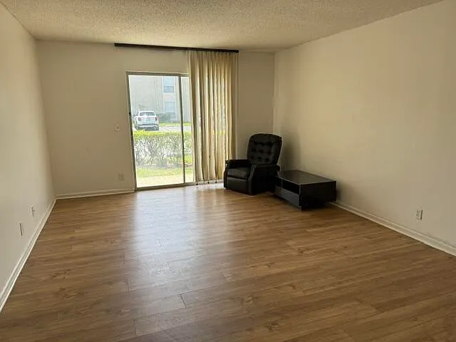1500 N Congress Ave #A57 — Photo 3