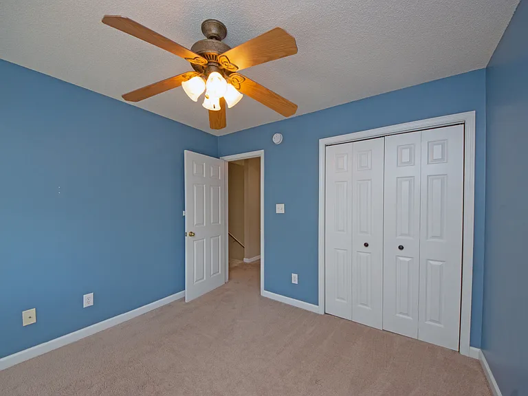 1112 Huff Dr — Photo 25
