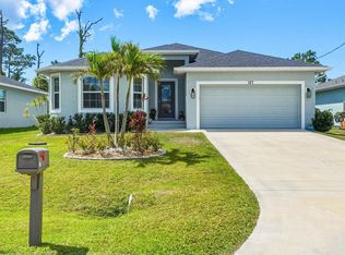127 Glades Dr, Rotonda West, FL 33947