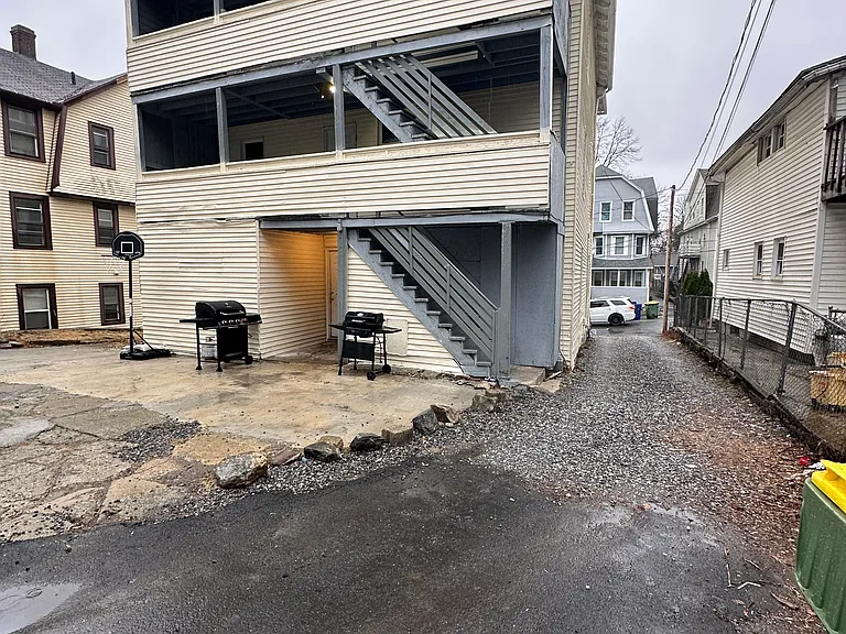 37 Silver St #3 — Photo 17