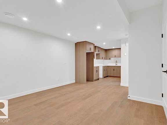 5th image of 3743 Erlanger Dr NW