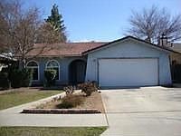 2nd image of 3046 N Selland Ave