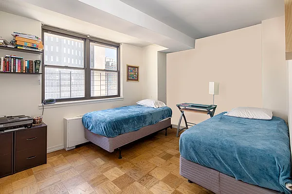 Rented by Douglas Elliman | media 7