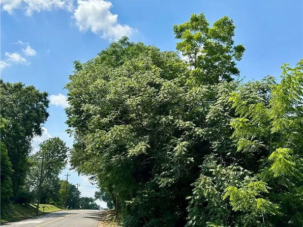 0 W Meadow St, Gaffney, SC 29340