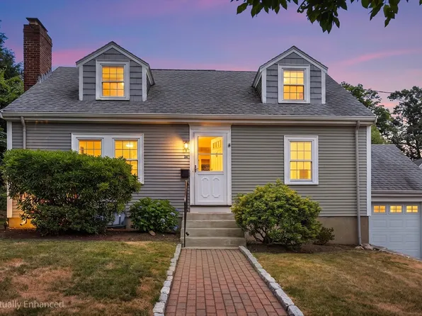 34 Langdon St, Newton, MA 02458