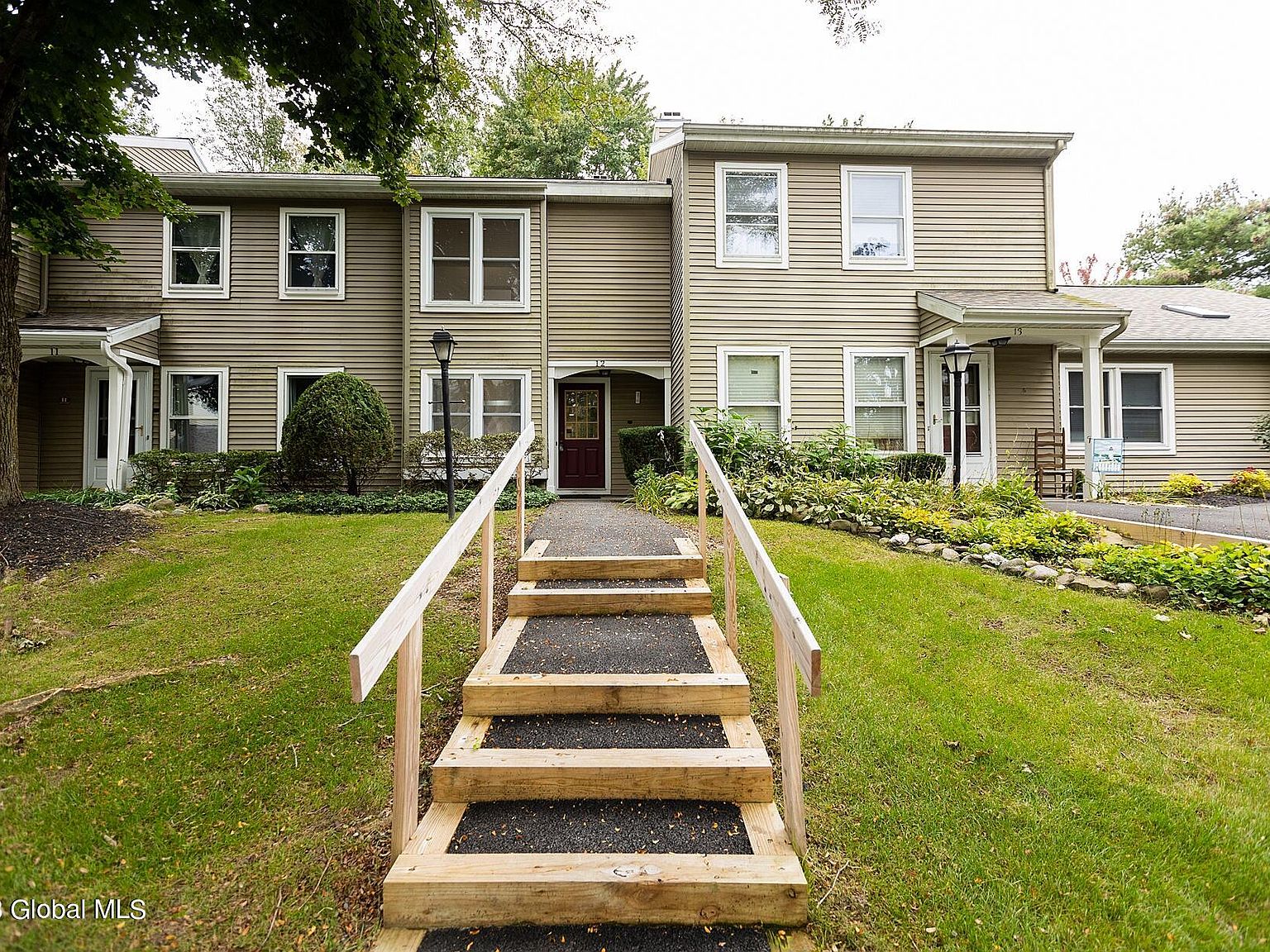 12 Hancock Way, Halfmoon, NY 12065 Zillow