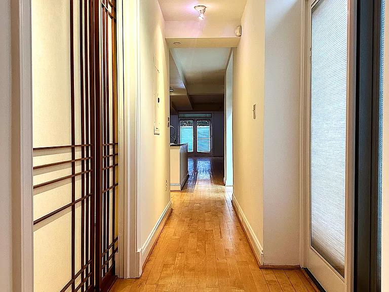1220 N St NW #1 — Photo 12
