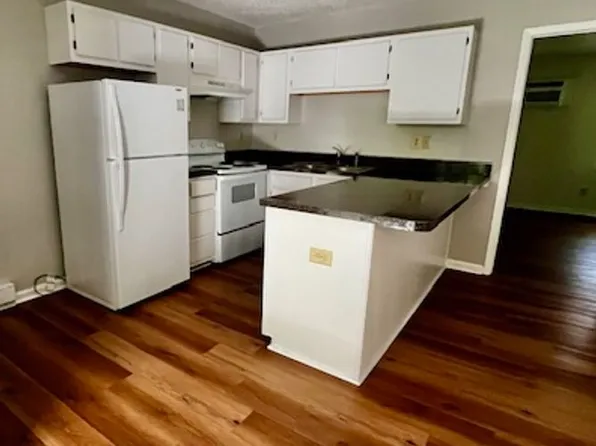 830 Sunset Ave #F, Asheboro, NC 27203