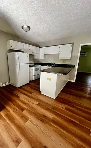 830 Sunset Ave #F Photo 1