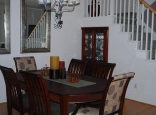 28 Marblehead Ln, Novato, CA 94949