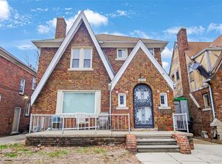 18037 Pennington Dr, Detroit, MI 48221