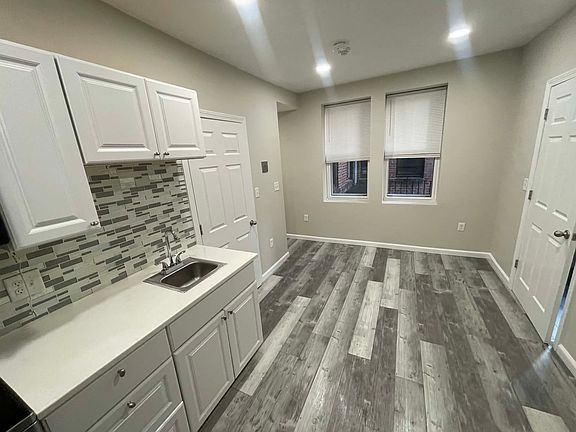 2nd image of 205 Endicott St #1