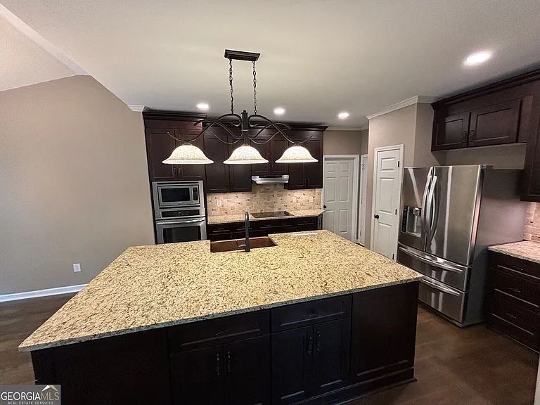 109 Lexington Pass — Photo 6