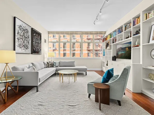 181 E 90th St APT 3B, New York, NY 10128