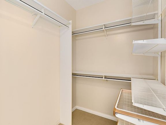 2nd image of 850 Beech St Unit 1203