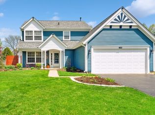 1773 Somerfield Ln, Crystal Lake, IL 60014