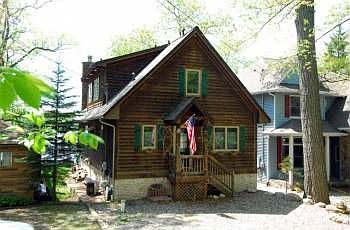 2nd image of 9577 Lakeview Dr