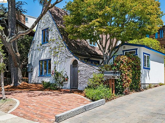 4th image of 639 Cragmont Ave