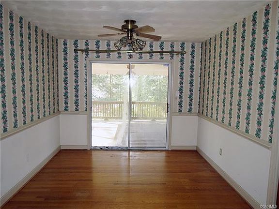 5th image of 4126 Lynchester Dr