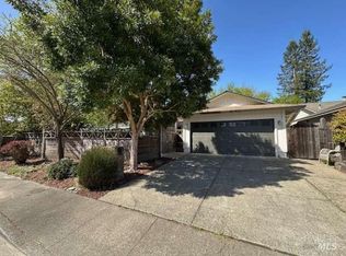 344 Brookhaven Ct, Sebastopol, CA