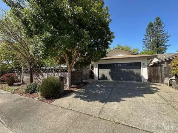 344 Brookhaven Ct, Sebastopol, CA 95472