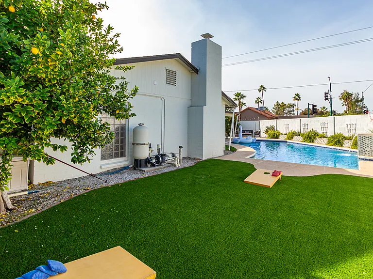 5202 E Karen Dr — Photo 34