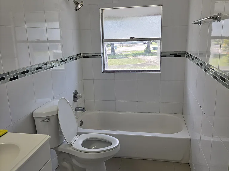 2020 NW 59th Ter #2020 — Photo 15