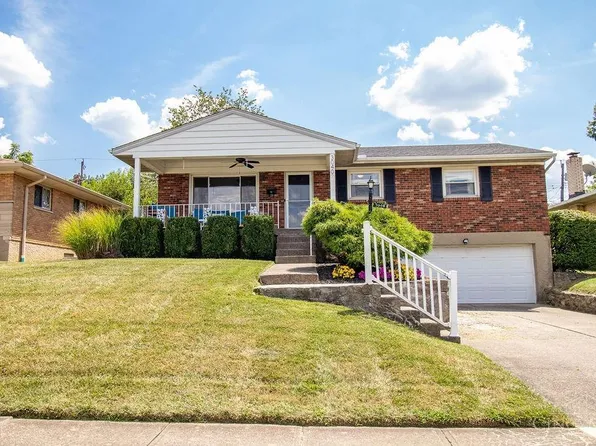 3040 Westbourne Dr, Cincinnati, OH 45248
