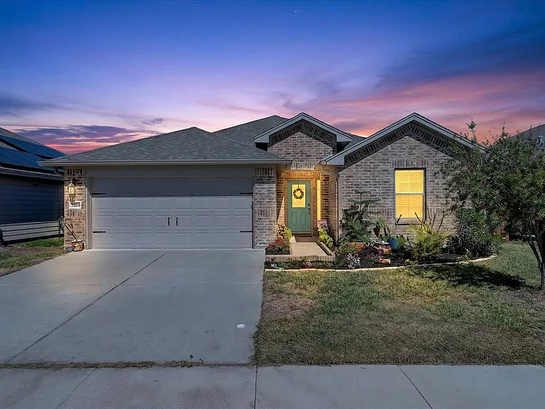 7826 S Bullrider Dr — Photo 41