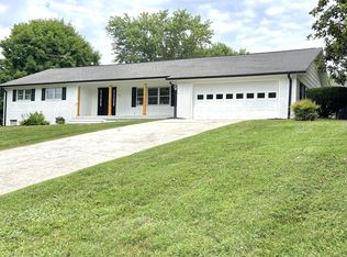 3027 Springvale Rd, Morristown, TN 37813