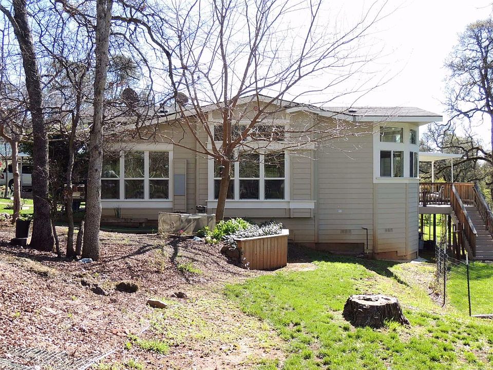 1st image of 51 Woodvine Ln