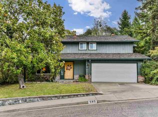 545 Francis Dr, Martinez, CA 94553