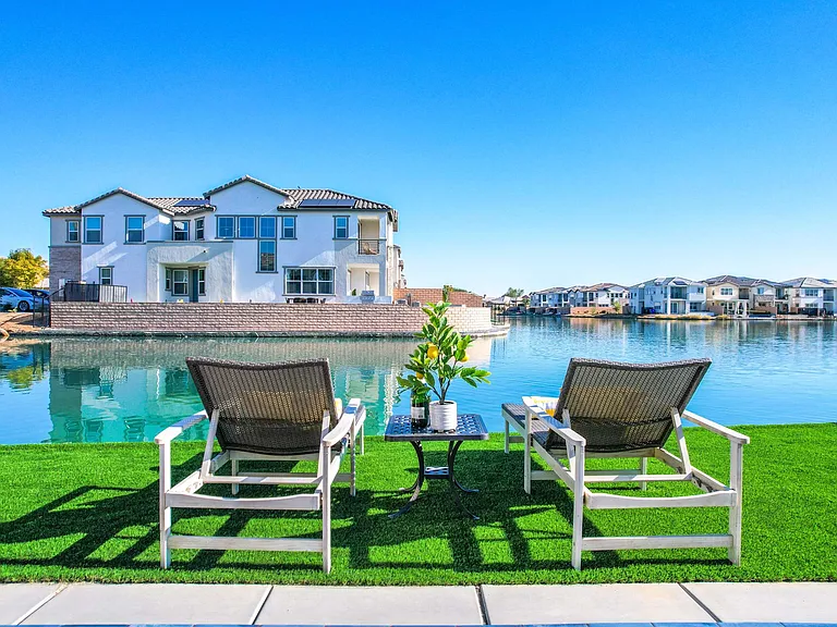 43180 Portuale Ct — Photo 86
